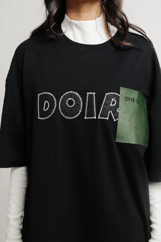 Black Doir Tee