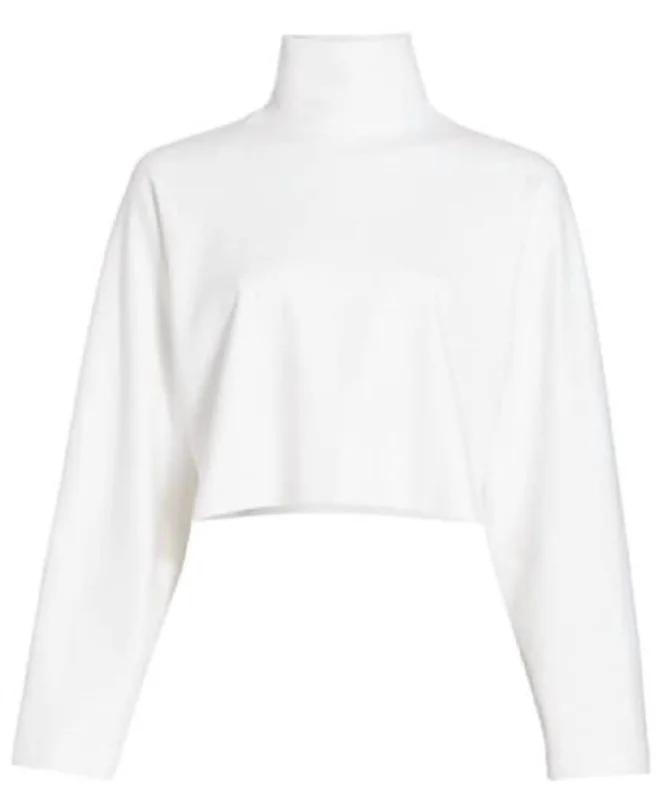 Cocoon Turtleneck In White