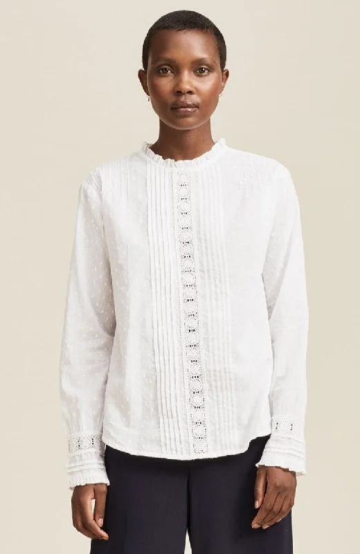 Gina Frill Dobby Blouse | White