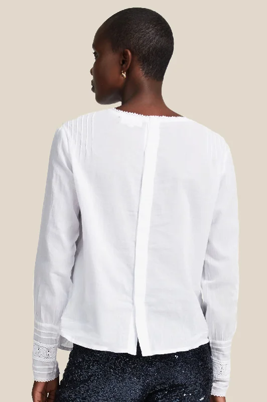 Gina Frill Dobby Blouse | White