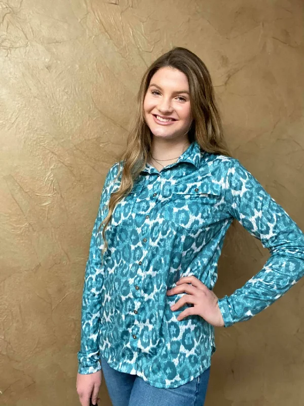 Cowgirl Tuff Turquoie Leopard Print Pull Over Button Up