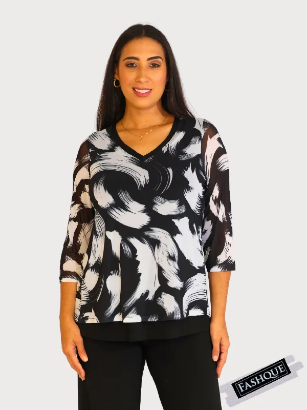 FASHQUE - V NECK MULTI MEDIA WITH MESH LAYERED 3/4 SLEEVS TOP  - T2103